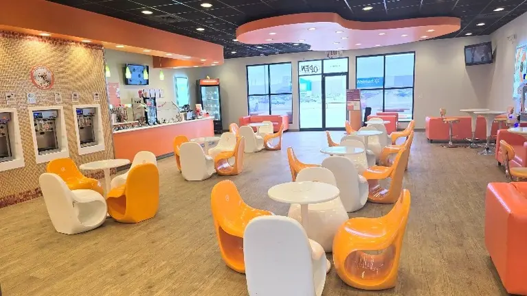 Frozen Yogurt Specialty Restaurant