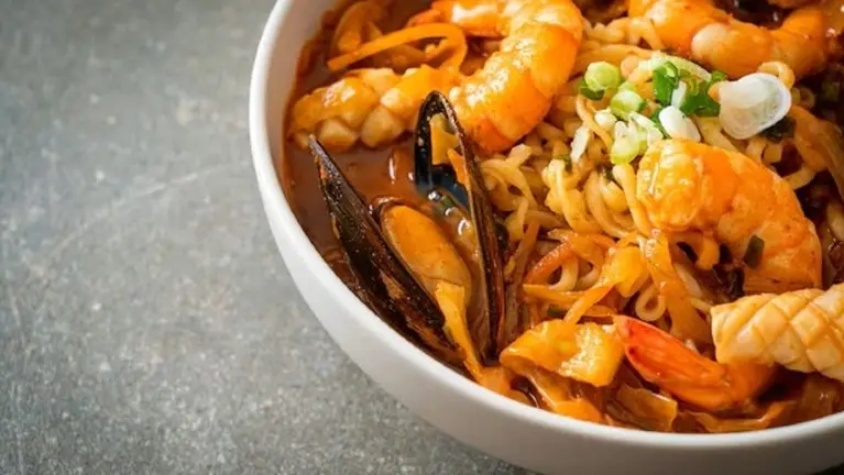 Conveniently Located Asian Dining