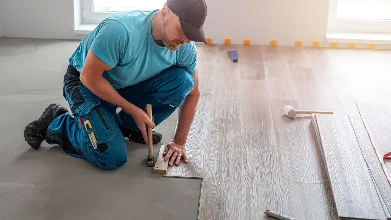 Legacy Flooring Dealer w/ Thriving Kitchen & Bath Remodeling Business