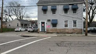listing-image