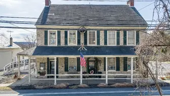 listing-image