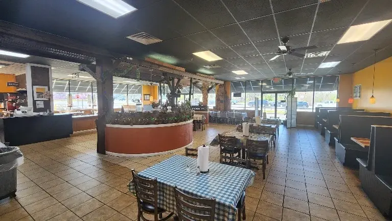 Turnkey Restaurant – Low Price, Fully Equipped