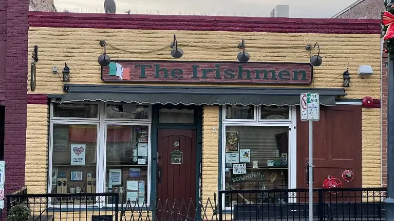 Irishmen Pub and Restaurant