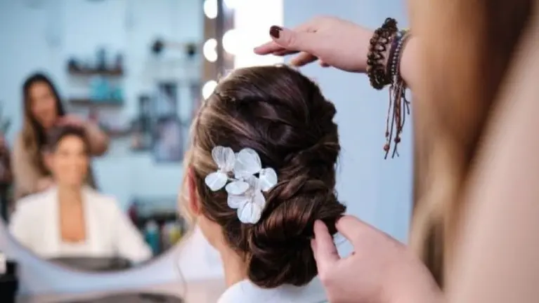 Established Full-Service Salon with Loyal Clientele
