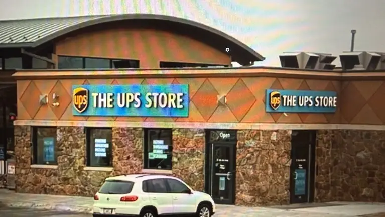 The UPS Store Miami Beach