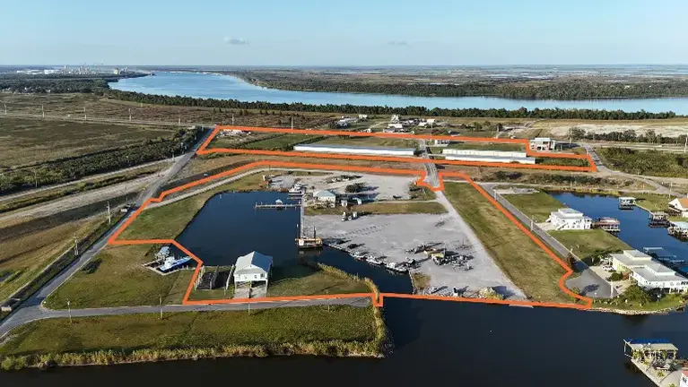 Institutional-Scale Gulf Coast Marina & Waterfront Development