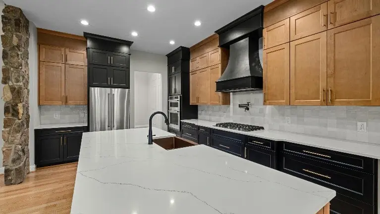 Established Countertop Fabrication & Installation Company – 15 Years