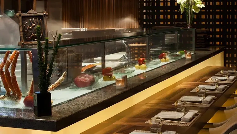Turn-key Restaurant with Full Kitchen + Open Kitchen