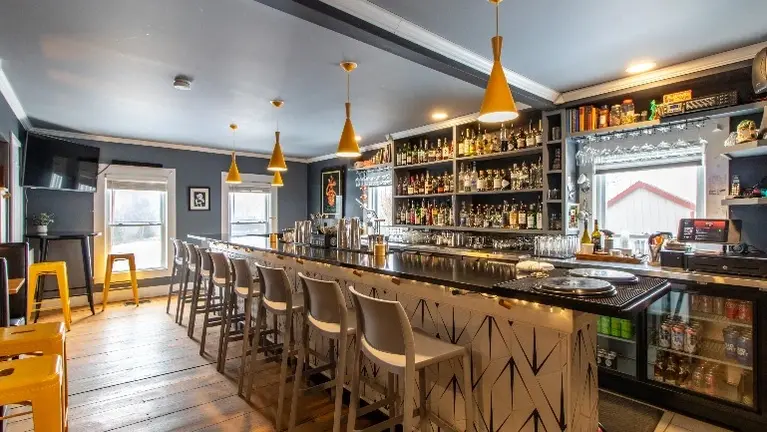 Blackbird Bistro