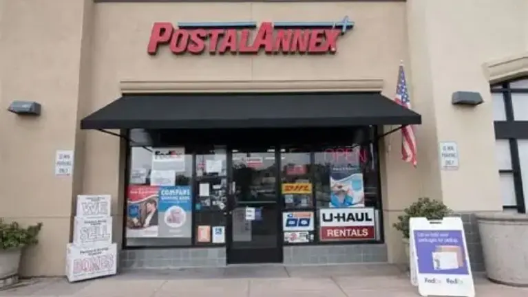 Franchise Postal & Shipping center