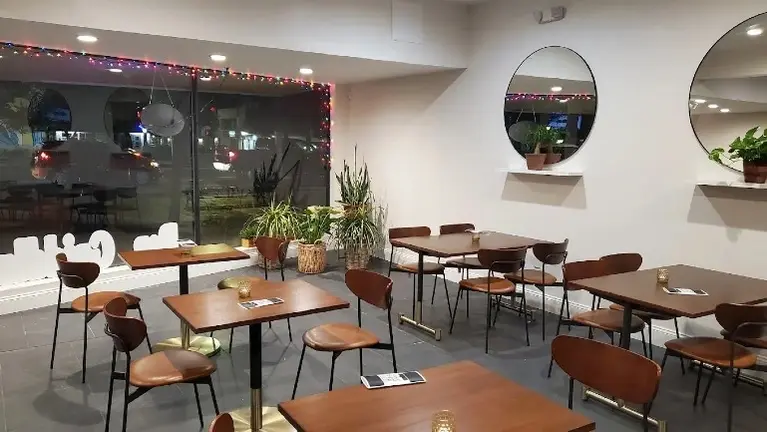 Turn-Key South Bay Restaurant For Sale