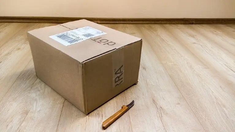 Pack and Ship Store