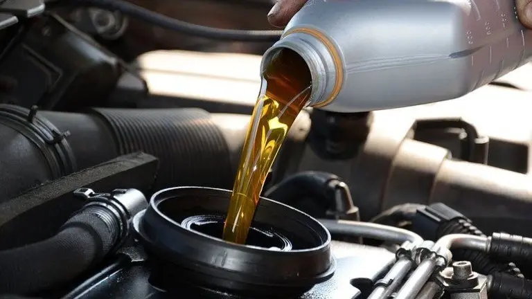High Cash Flow Franchise Automotive Service Business for Sale – Quartz