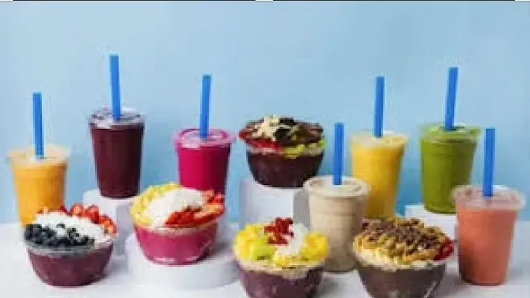 Profitable Smoothie Cafe | established brand | strong following