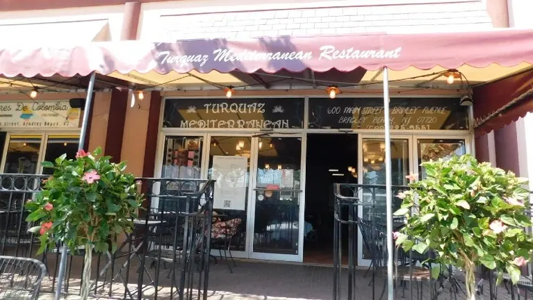 Restaurant for sale!