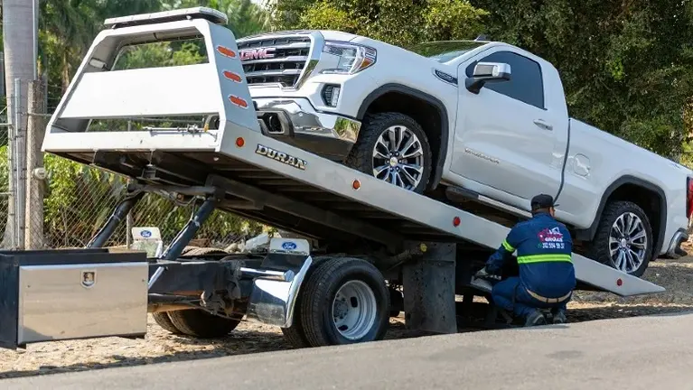 Northeast Florida Full Service Towing Company