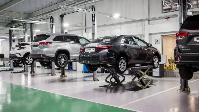 Highly Profitable Auto Service Center in NW Houston Suburb
