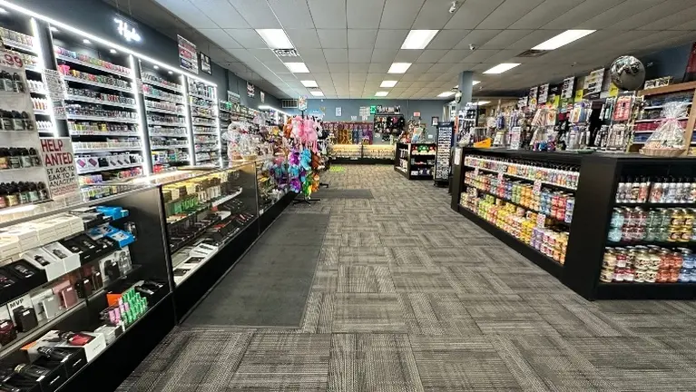 High-Cash-Flow Multi-Unit Smoke Shop Portfolio (6 Locations)