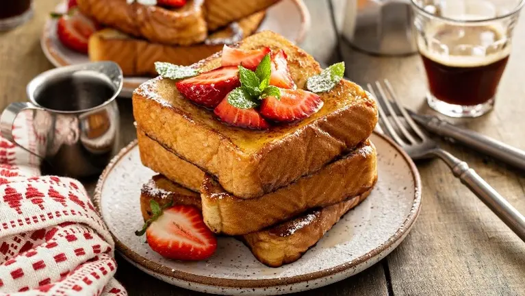 Busy Profitable Breakfast Lunch Brunch Café w/Real Estate