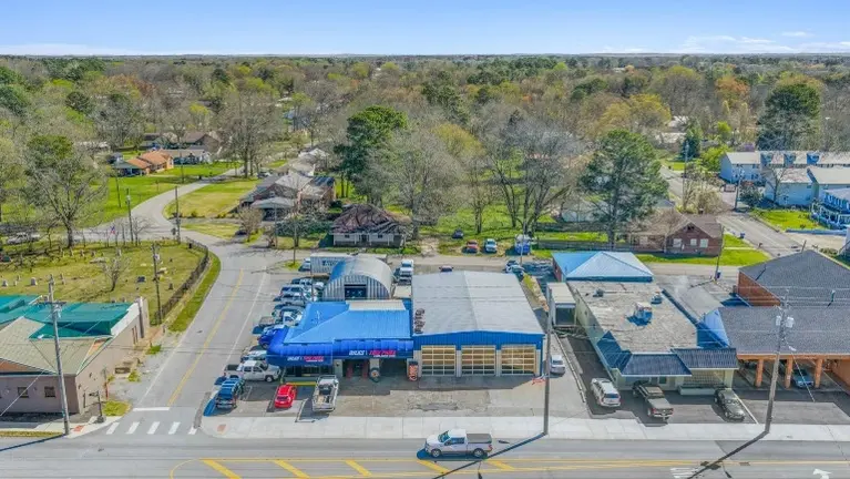 Turnkey Auto Service Asset | Business + RE | 50+ Yr Operating History