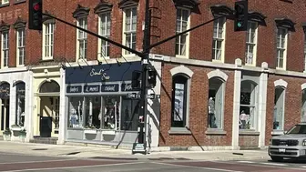 listing-image