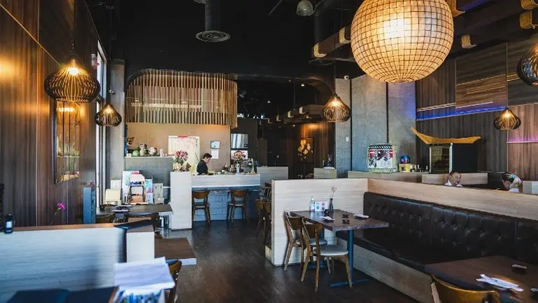 Izakaya & Sushi Restaurant For Sale, Southwest! $681k Annual Sales!