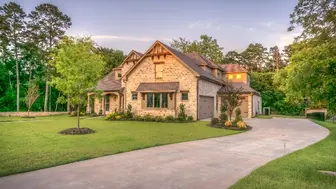 listing-image