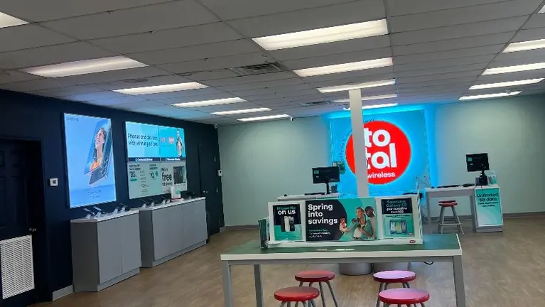 8 Total Wireless Stores