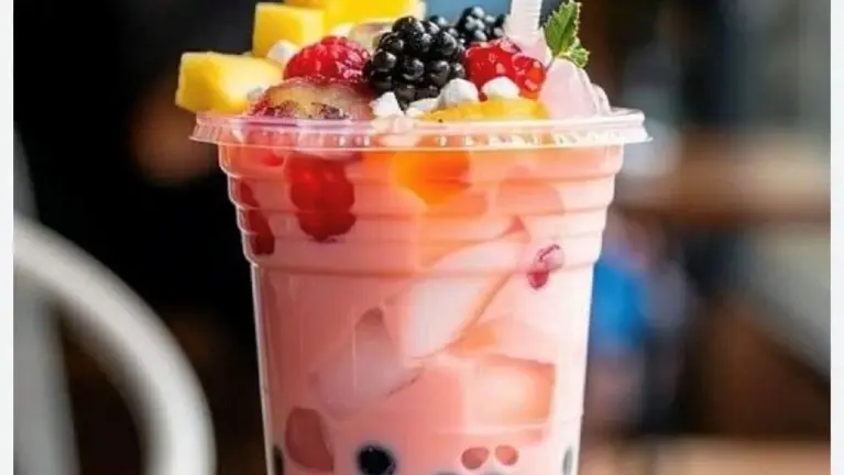 Absentee-Owned Bubble Tea Café in Prime Location –Growth Potential