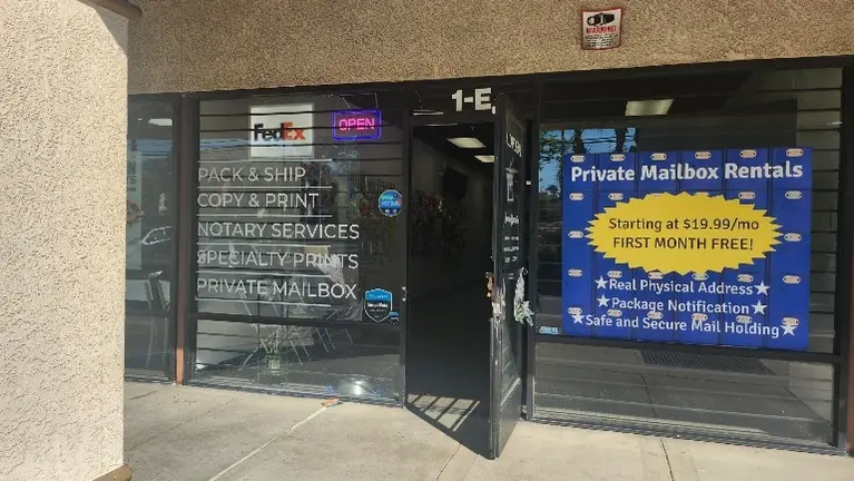 Fire sale. Postal service, must. Will move fast.