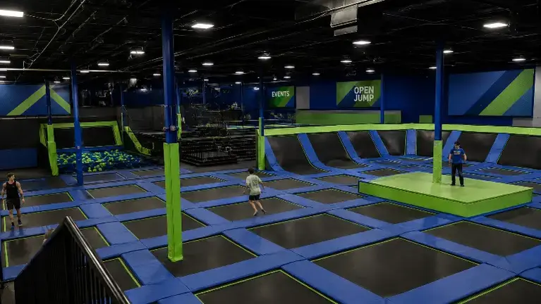 Trampoline
