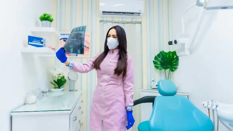 Dental practice operating only 2 weekends a month