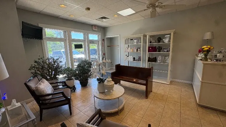Step Into Ownership at a Successful Windham Salon