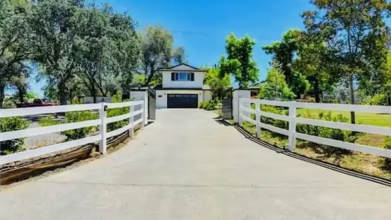 Licensed Residential Alcohol & Drug Rehabilitation Cntr W Real Estate