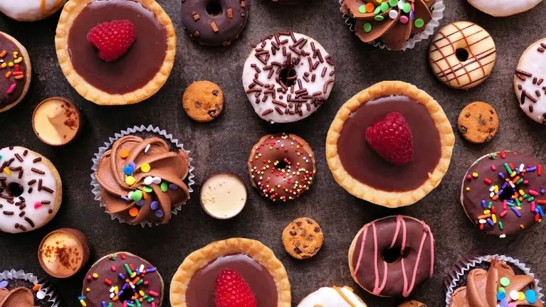 Nationally Recognized Gourmet Cookies & Desserts Franchise