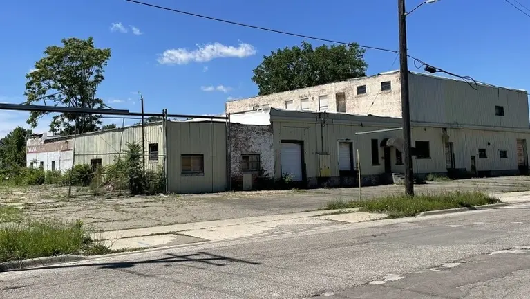 Jackson - Freestanding Industrial Warehouse
