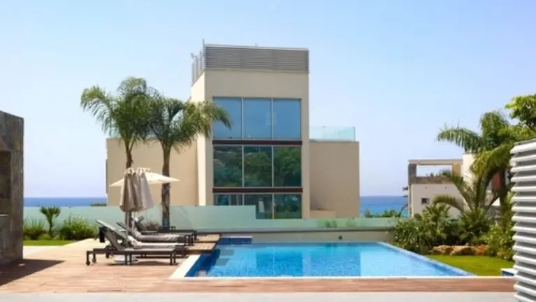 Established Upscale Homebuilder & General Contractor