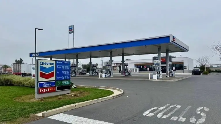 Chevron Extra Mile Gas Station Business, Car Wash with Property