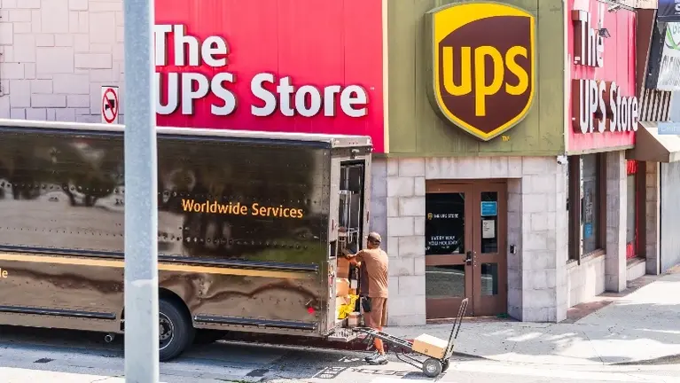 THE UPS STORE  - Multi-Unit Opportunity - Washington, DC