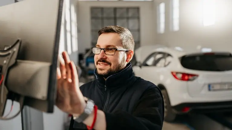 Market-Ready SaaS Platform for Auto Repair Shops | Software Business