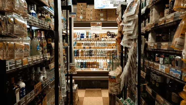 Thriving Community Market with Commercial Kitchen