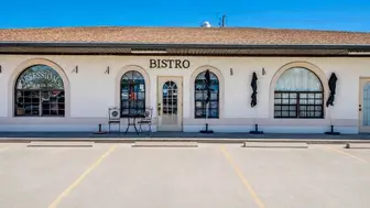 listing-image