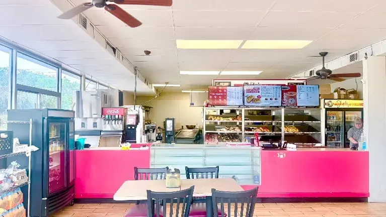 Profitable Shipley Donut and coffee shop - Prime location