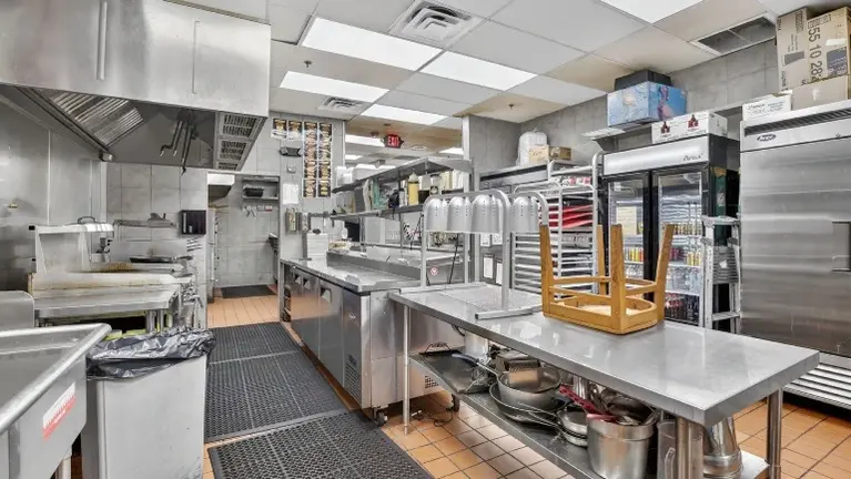 Tavern Kitchen