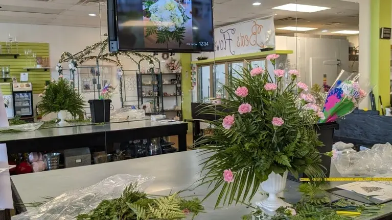 Profitable and Quaint Flower Shop for Sale