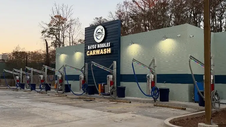 Bayou Bubbles Car Wash — Madisonville, Louisiana