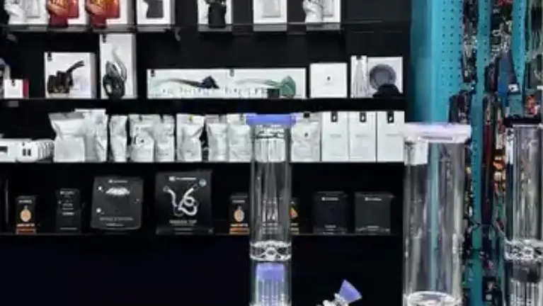 Great Oprtunity Money Maker Smoke Shops Chain