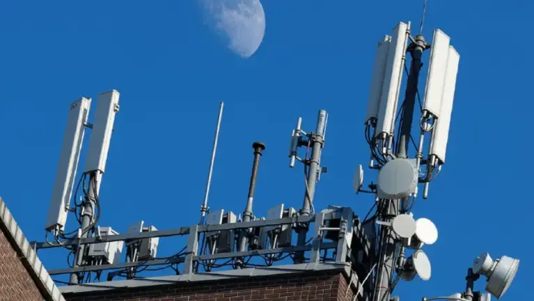Wireless Internet Provider w/Real Estate in NV Semi Absentee - SC2214