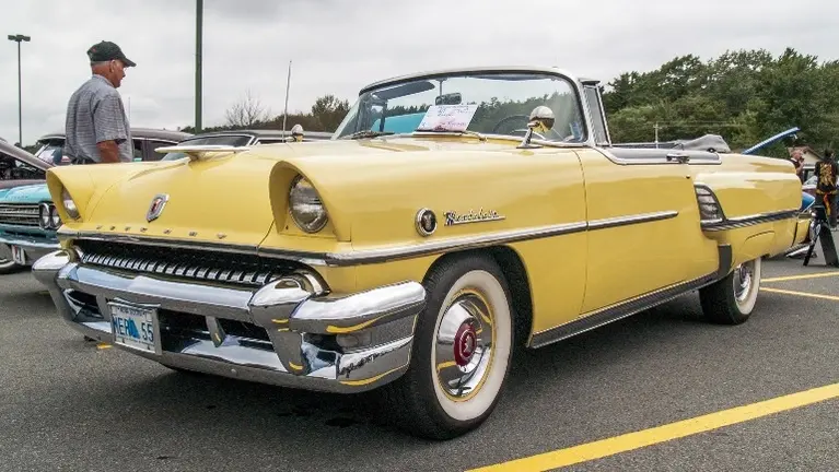 Classic Car Sales & Restoration –  Trading, Restoration, and Servicing