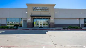 listing-image